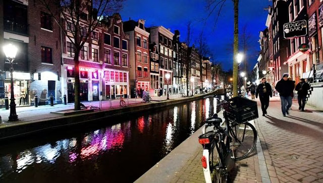 Why Amsterdam is banning marijuana use in its red light district